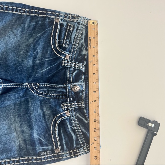 Silver Suki Capri Dark Modern Style Stretch Heavy Stitching Cropped Fluid Denim - Picture 10 of 12